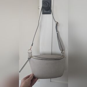 Sidekick-Poppy & Peonies Gray Crossbody Bag